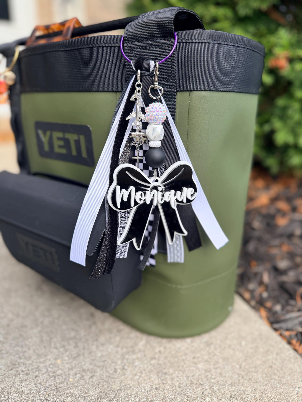 Bow Bag Tag